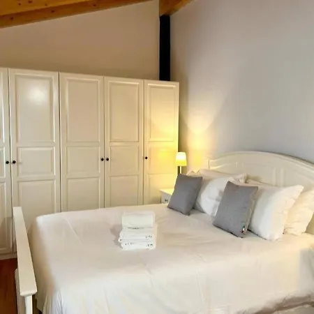 Calicantus Atena - The House Of Travelers Apartment